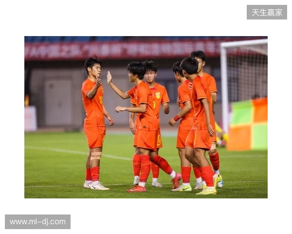 半场-U16中国男足1-1塔吉克斯坦男足U16 袁博涵造点并操刀命中